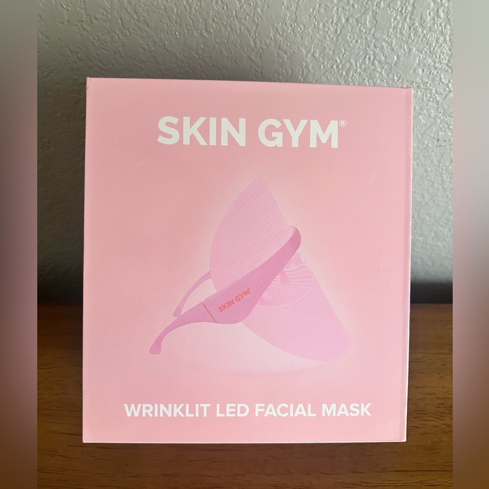 Skin Gym Wrinklit LED Facial Mask LED Red Light Therapy - Picture 3 of 5